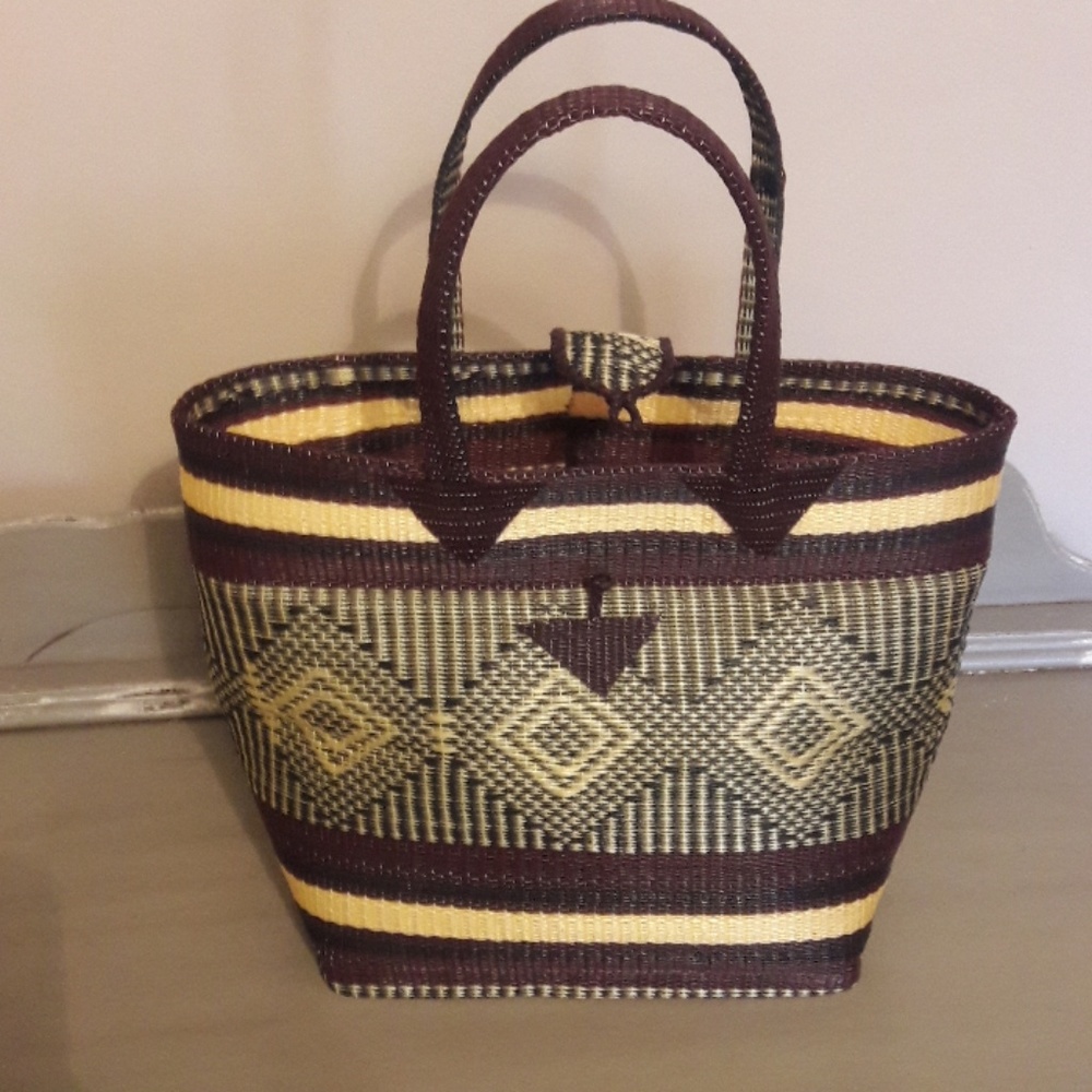 Woven basket Tote Bag 🛍